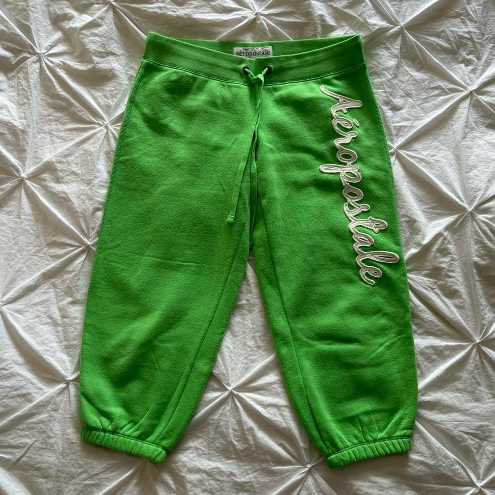 aeropostale capri sweatpants